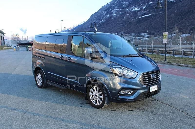Usata Ford Tourneo Custom Titanium 131 CV (96 kW) 2019 Blu Furgone