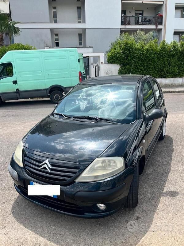 Nero Usata 2002 Citroën C3 Due volumi | 1700 € (Buon prezzo) - Immagine 1/4