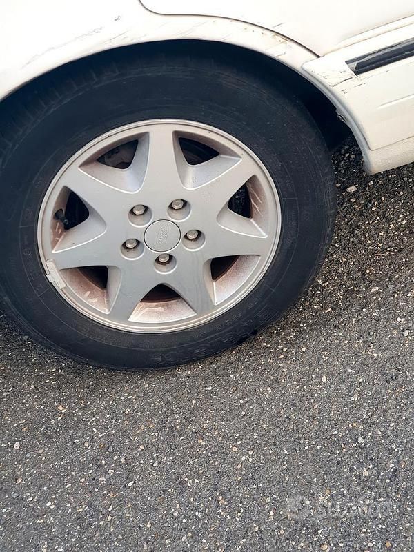 Usata Ford Scorpio 1990 Bianco Berlina