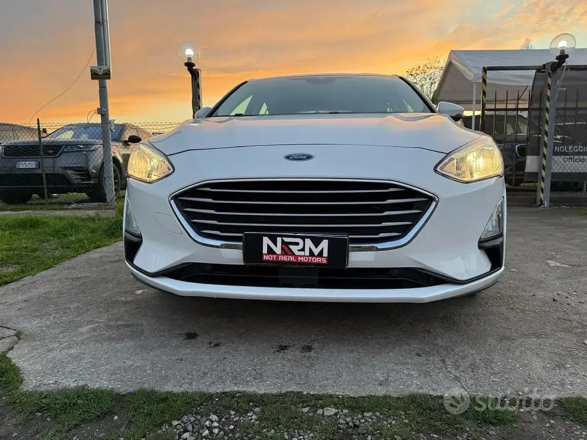 Usata Ford Focus Titanium 100 CV (73 kW) 2018 Bianco Berlina