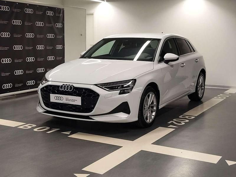Nuova Audi A3 Sportback Advanced Plus 150 CV (110 kW) 2026 Bianco Utilitaria
