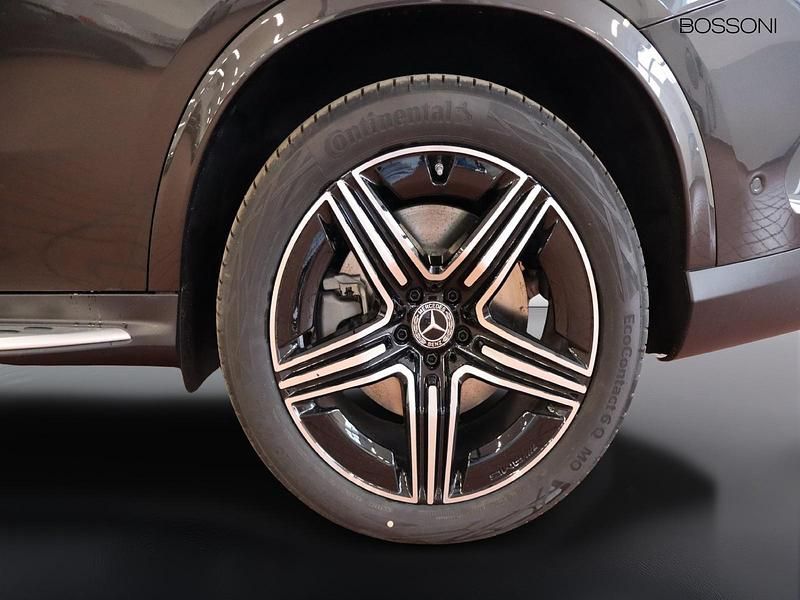 Nuova Mercedes GLC300 AMG Line Premium 333 CV (244 kW) 2026 Grigio Coupé