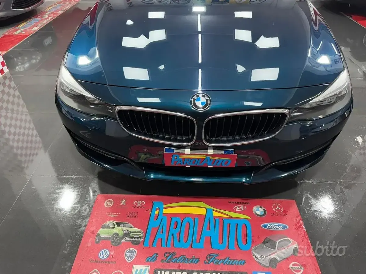 Usata BMW 320 184 CV (135 kW) 2015 Blu Berlina