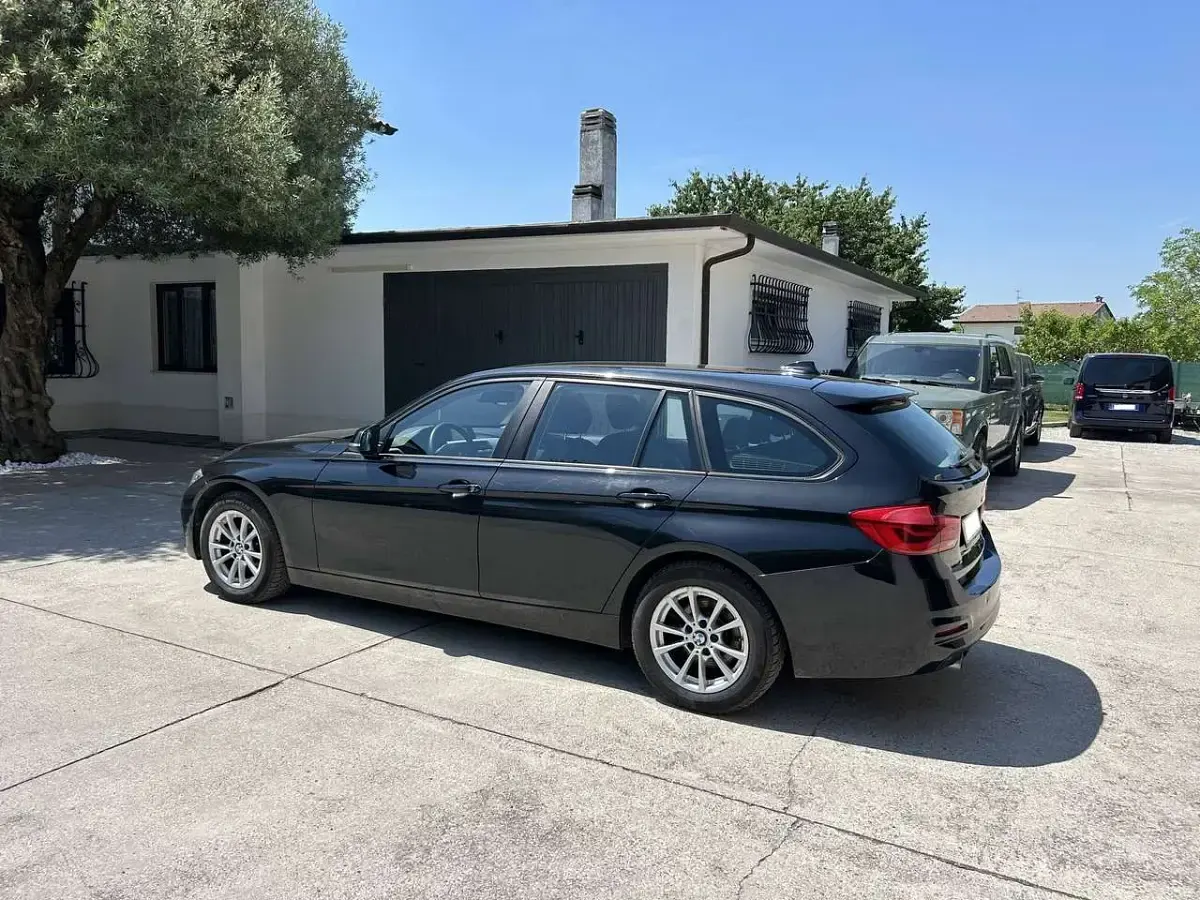 Usata BMW 316 116 CV (85 kW) 2016 Nero Station wagon