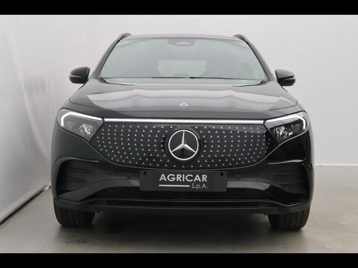 Usata Mercedes EQA250+ Advanced 94 kW (129 CV) 2025 Nero SUV