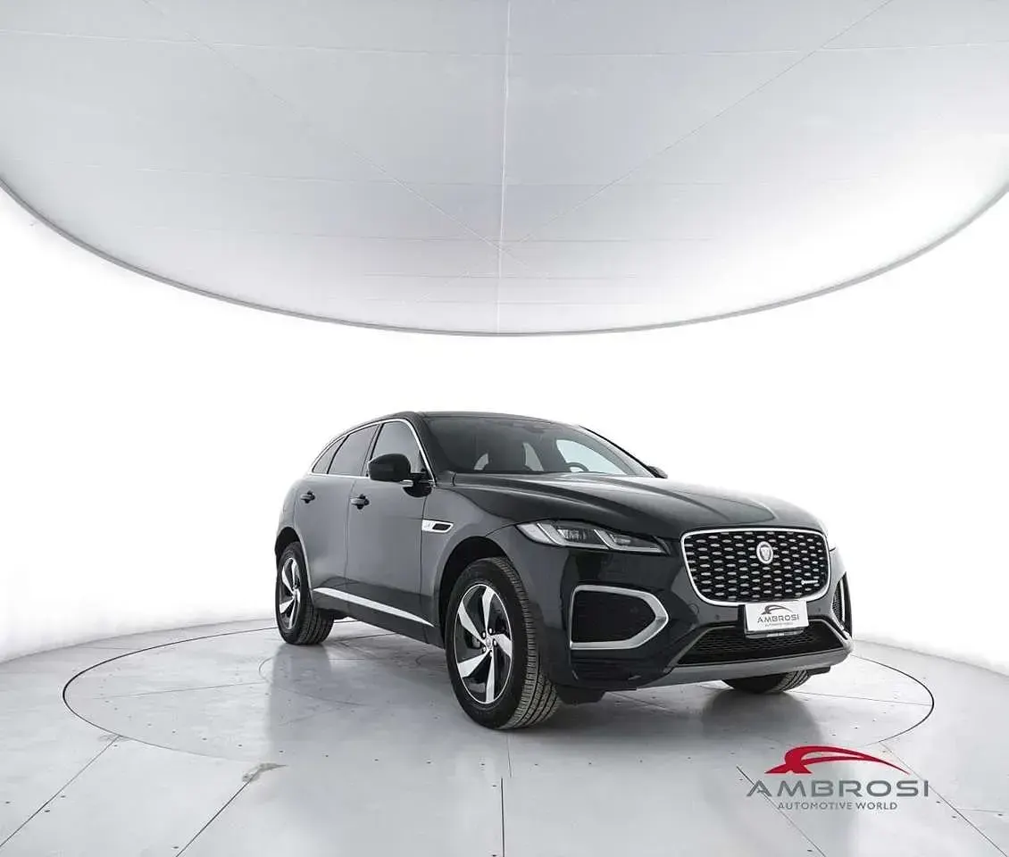 Usata Jaguar F-Pace R-Dynamic 204 CV (150 kW) 2022 Nero SUV