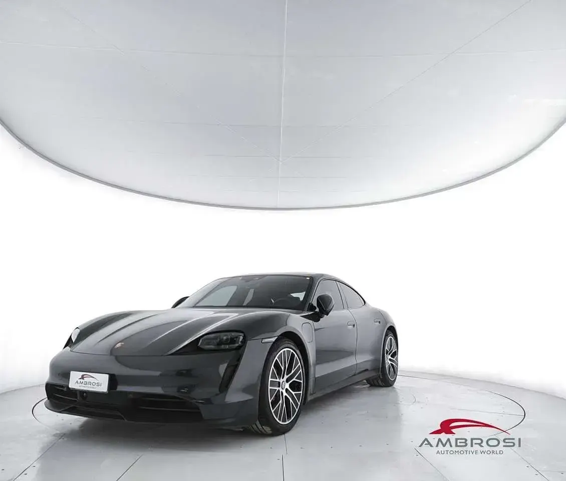 Usata Porsche Taycan Performance Package 139 kW (190 CV) 2023 Berlina