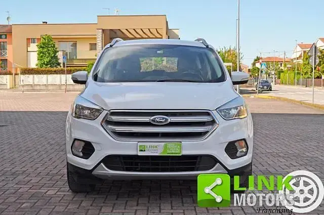 Occasion Ford Kuga Titanium 120 ch (88 kW) 2017 Blanc SUV
