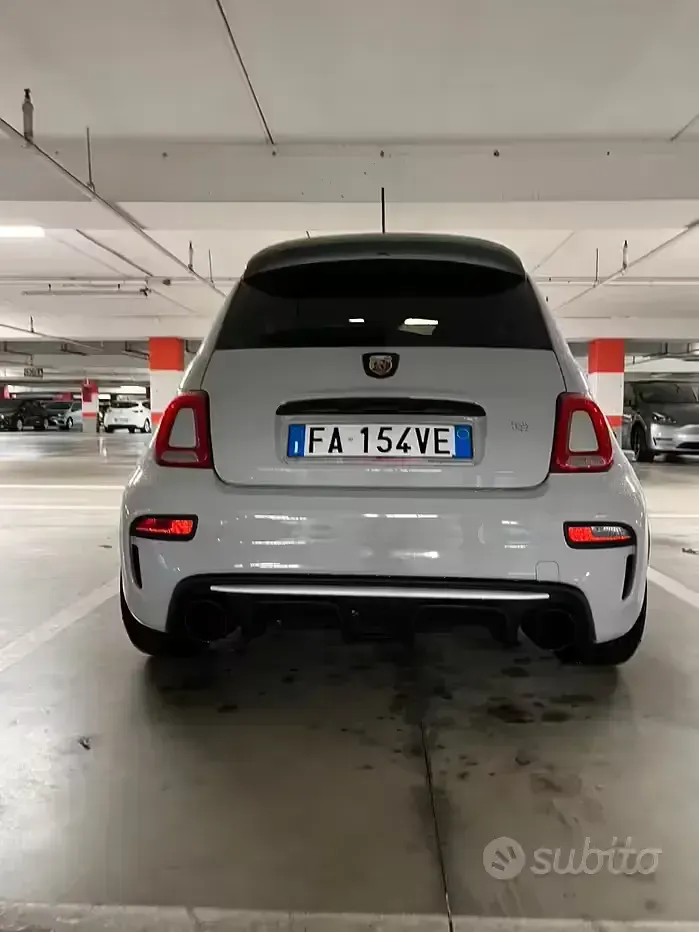 Usata Abarth 595 140 CV (102 kW) 2015 Grigio Berlina