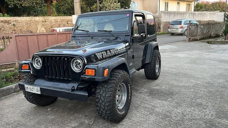 Nero Usata 1997 Jeep Wrangler SUV | 18.900 € (Buon prezzo) - Immagine 1/4