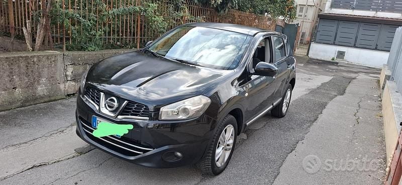 Nero Usata 2012 Nissan Qashqai Tekna SUV | 4200 € (Super prezzo) - Immagine 1/4
