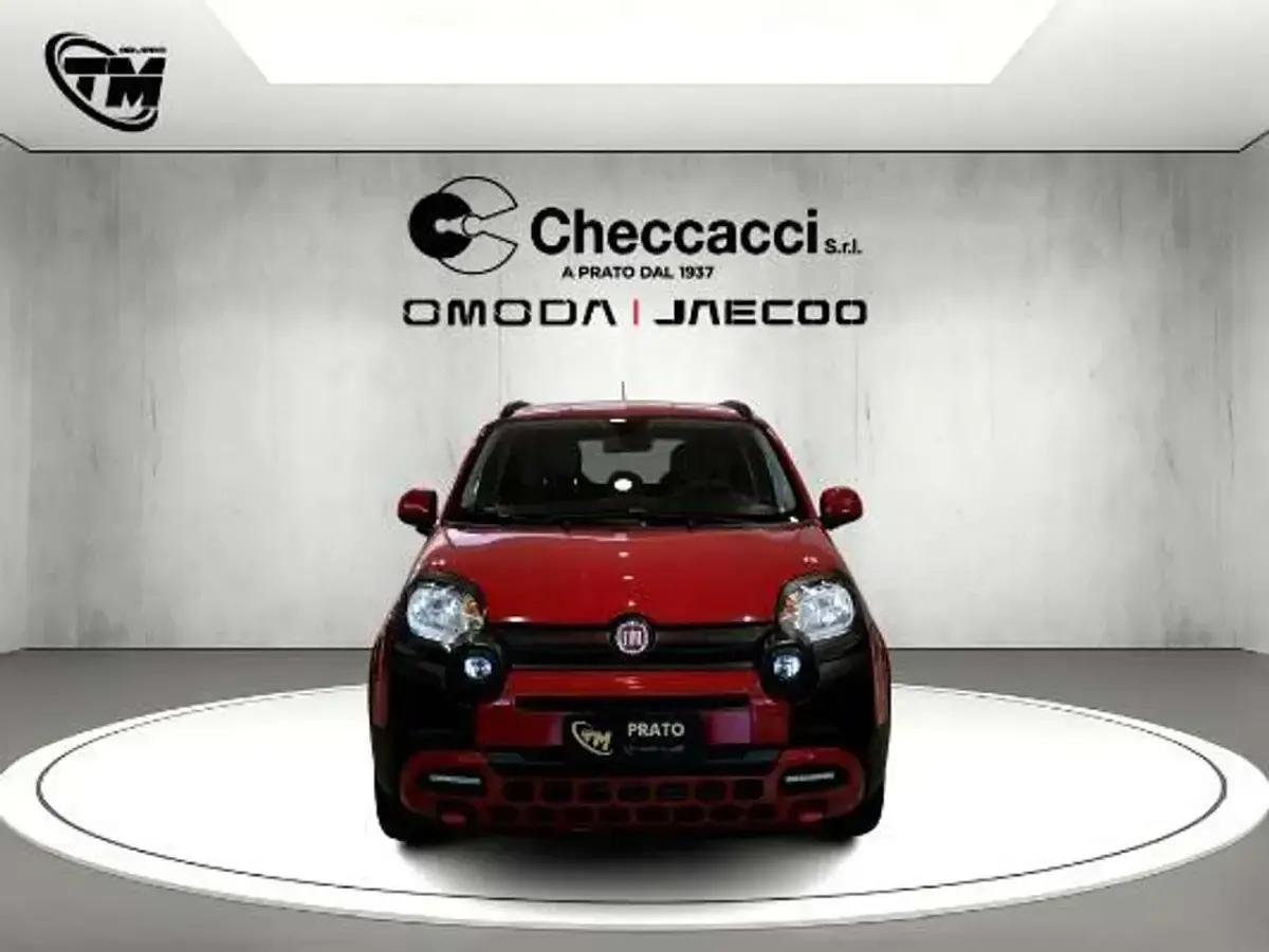 Usata Fiat Panda Cross Cross 69 CV (50 kW) 2024 Rosso Utilitaria