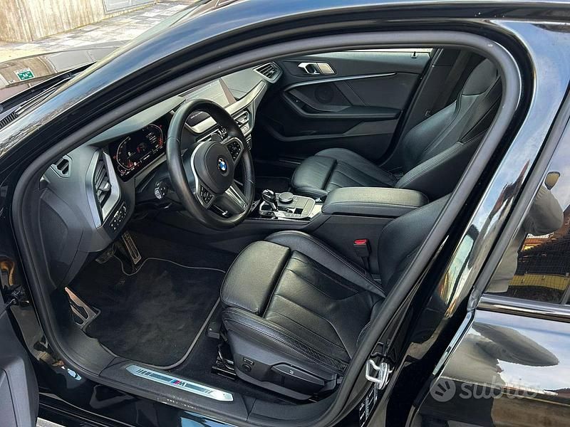 Usata BMW 120 M Sport 190 CV (139 kW) 2020 Nero Utilitaria