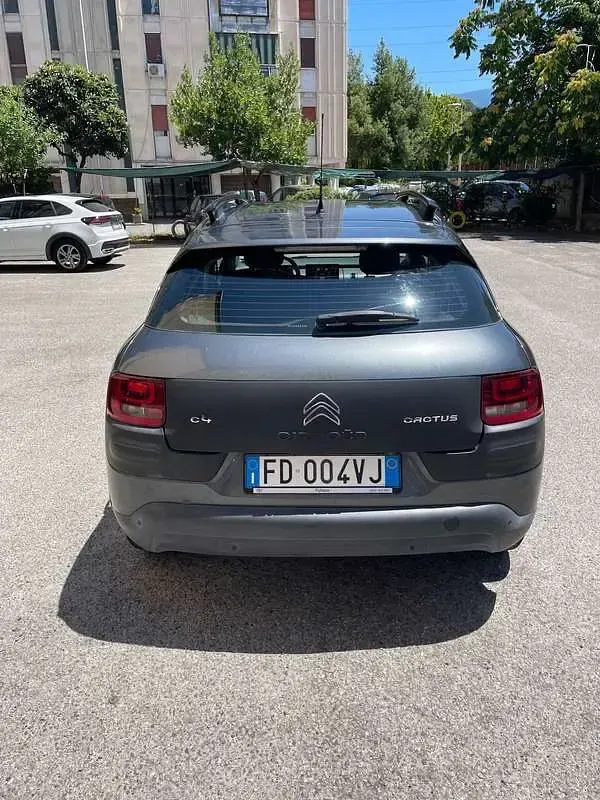 Usata Citroën C4 Live 75 CV (55 kW) 2016 Nero SUV