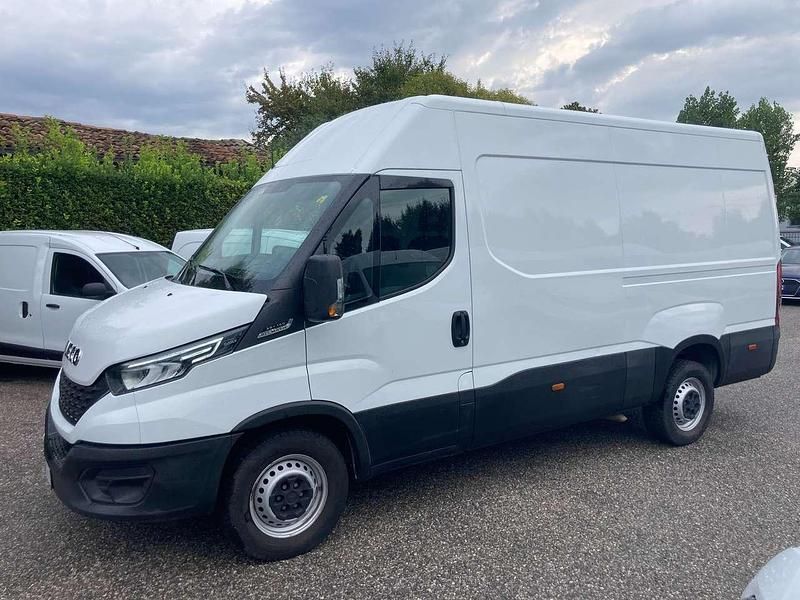 Bianco Usata 2020 Iveco Daily Furgone | 17.900 € (Super prezzo) - Immagine 1/4