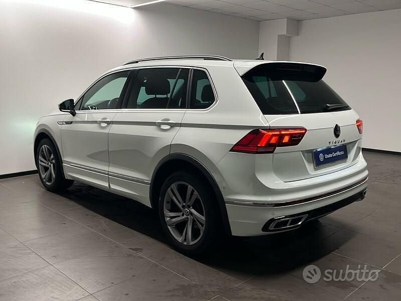 Usata VW Tiguan R-line 150 CV (110 kW) 2022 Bianco SUV