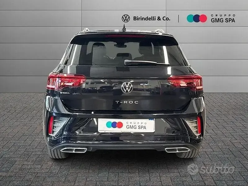 Begagnad VW T-Roc R-line 150 HK (110 kW) 2022 Svart SUV