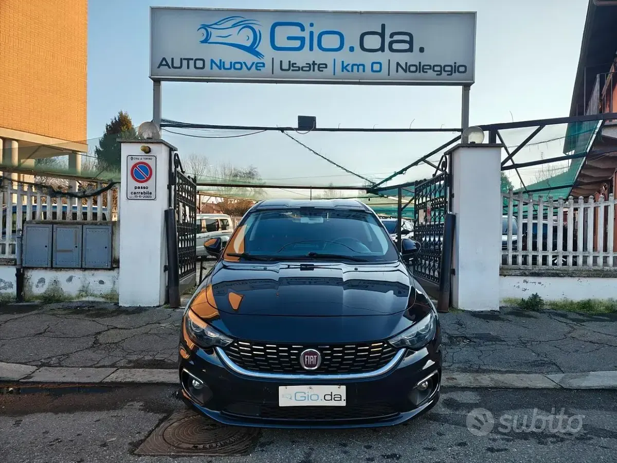 Usata Fiat Tipo 120 CV (88 kW) 2020 Nero Berlina