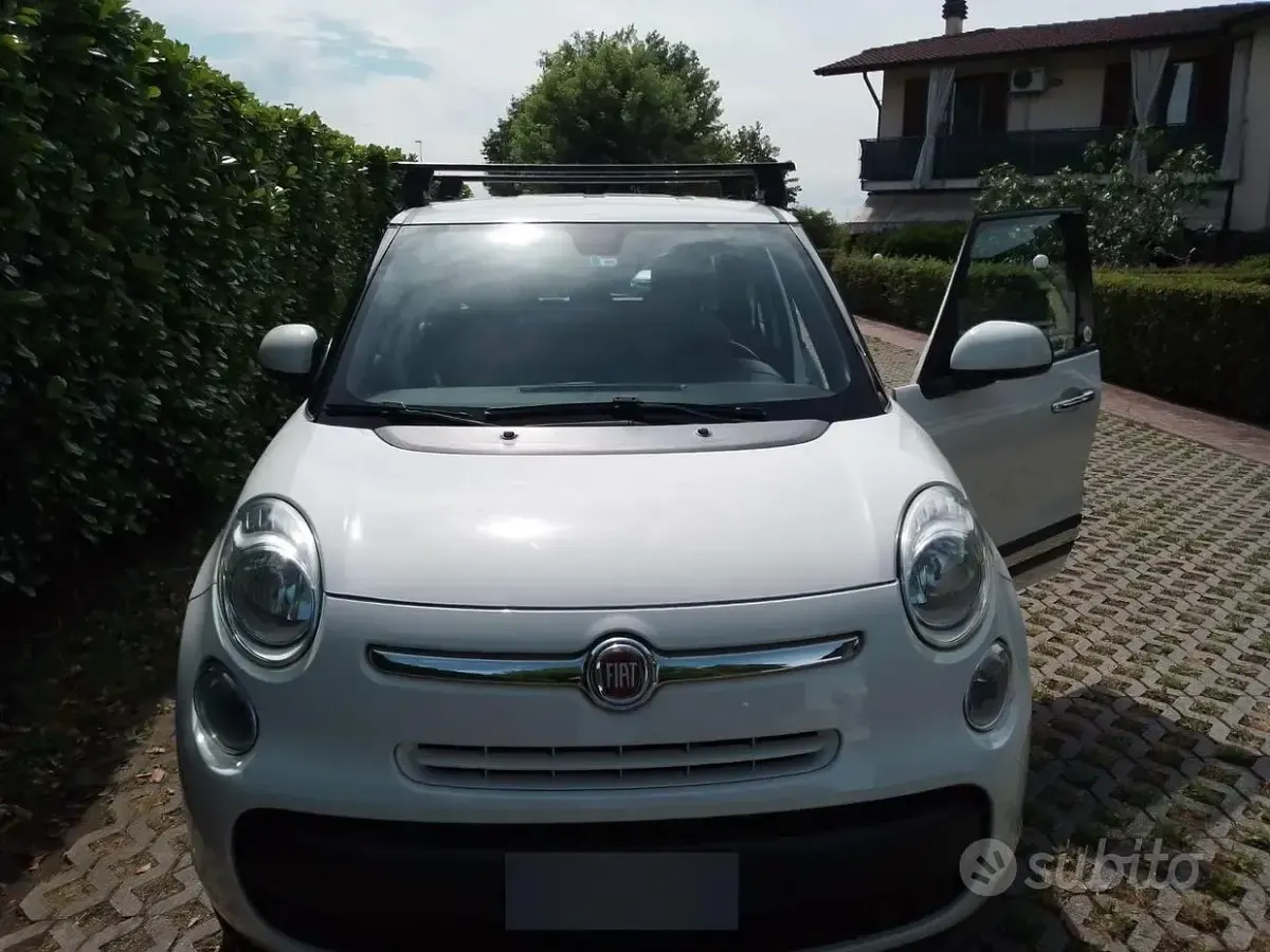 Usata Fiat 500 Living 120 CV (88 kW) 2016 Bianco Monovolume