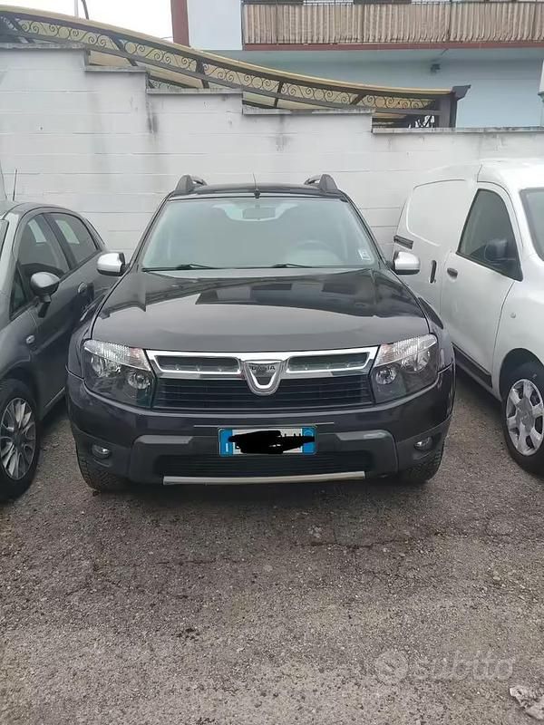 Usata Dacia Duster 2013 Grigio SUV