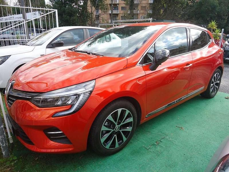 Arancione Usata 2022 Renault Clio V Engineered Berlina | 14.900 € (Super prezzo) - Immagine 1/4