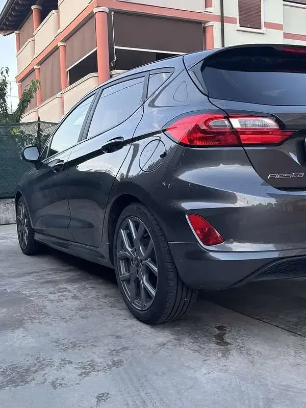 Usata Ford Fiesta ST-Line X 125 CV (91 kW) 2024 Berlina