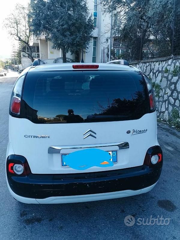 Usata Citroën C3 Picasso 92 CV (67 kW) 2011 Bianco Monovolume