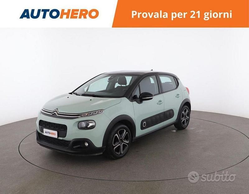 Verde Usata 2018 Citroën C3 PureTech Tre volumi | 8199 € (Buon prezzo) - Immagine 1/2