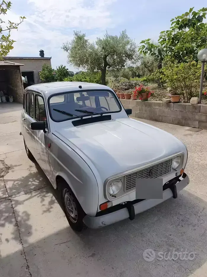 Usata Renault R4 33 CV (24 kW) 1991 Bianco Berlina