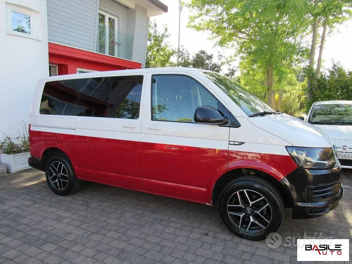 Usata VW Caravelle 150 CV (110 kW) 2018 Bianco Furgone