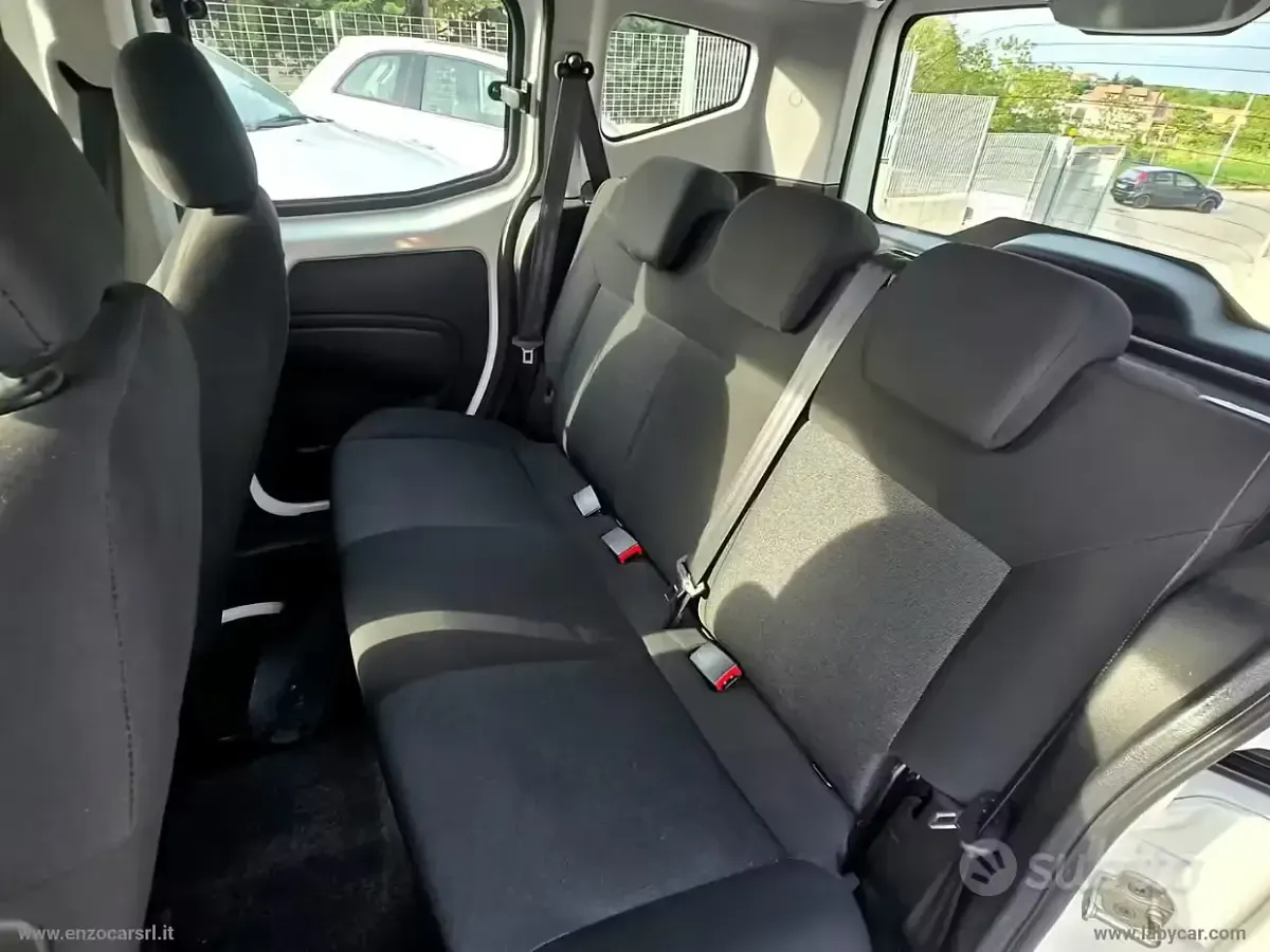 Usata Fiat Qubo Lounge 77 CV (56 kW) 2018 Bianco Monovolume