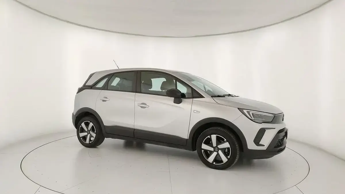 Usata Opel Crossland Edition 110 CV (80 kW) 2024 Grigio SUV
