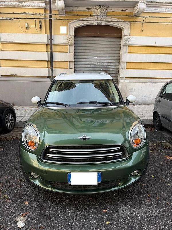 Usata Mini Cooper D Countryman 111 CV (81 kW) 2016 Verde SUV