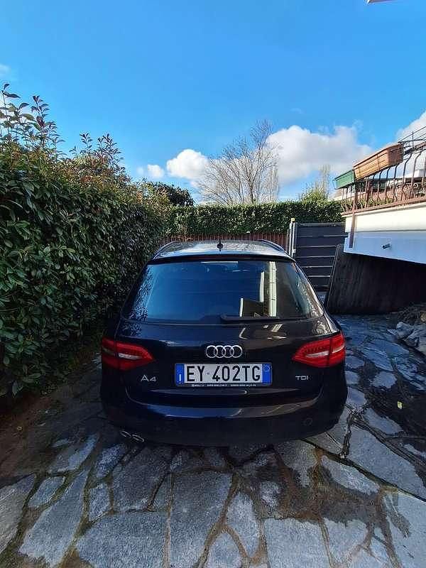 Usata Audi A4 Business 150 CV (110 kW) 2015 Nero Station wagon