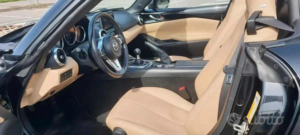Usata Mazda MX5 2018 Nero Cabrio