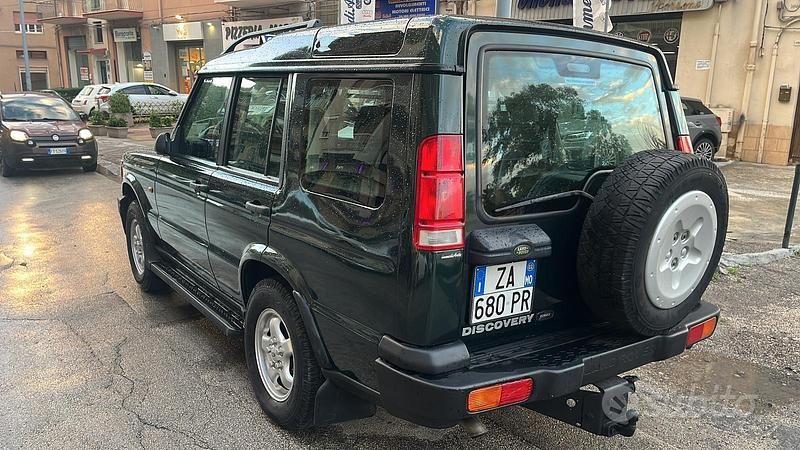 Second-hand Land Rover Discovery 2 S 138 CP (101 kW) 2002 Verde SUV