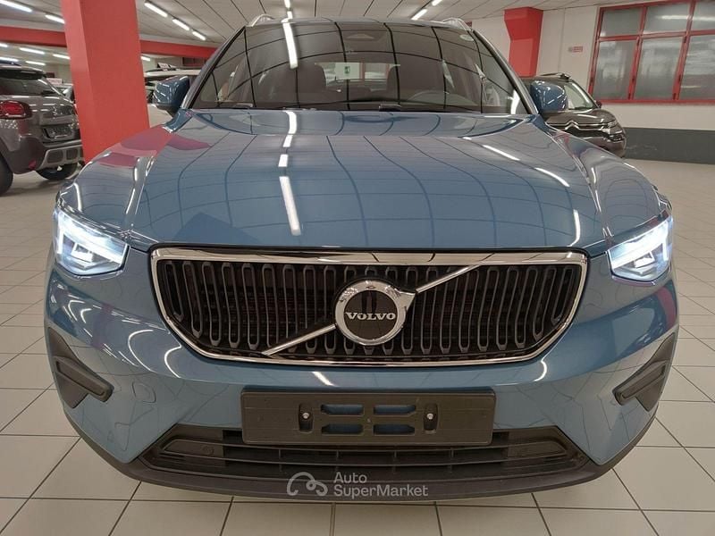 Usata Volvo XC40 163 CV (119 kW) 2024 Blu SUV