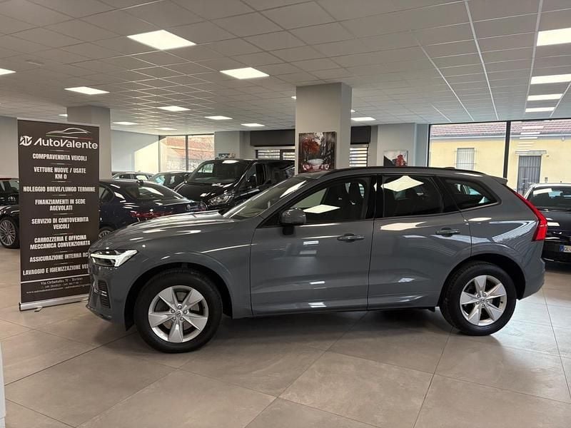 Usado Volvo XC60 197 HP (144 kW) 2021 Cinzento SUV