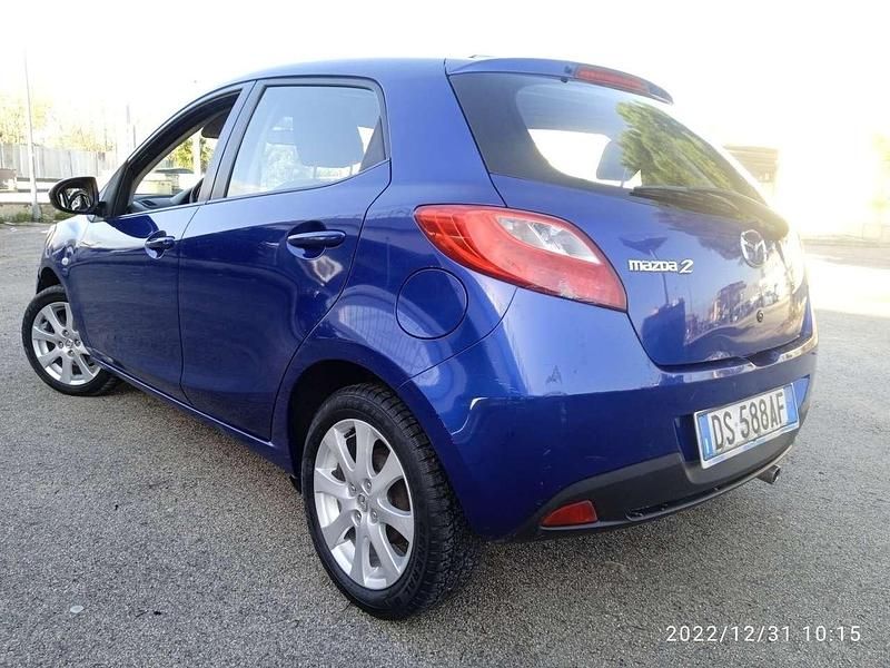 Usata Mazda 2 75 CV (55 kW) 2008 Blu/azzurro Berlina