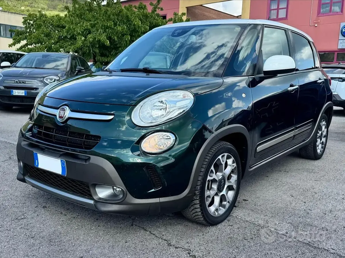 Usata Fiat 500L Trekking 105 CV (77 kW) 2014 Verde Monovolume