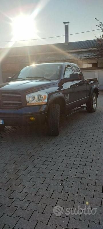 Usata Dodge Ram 349 CV (256 kW) 2006 Pick-up