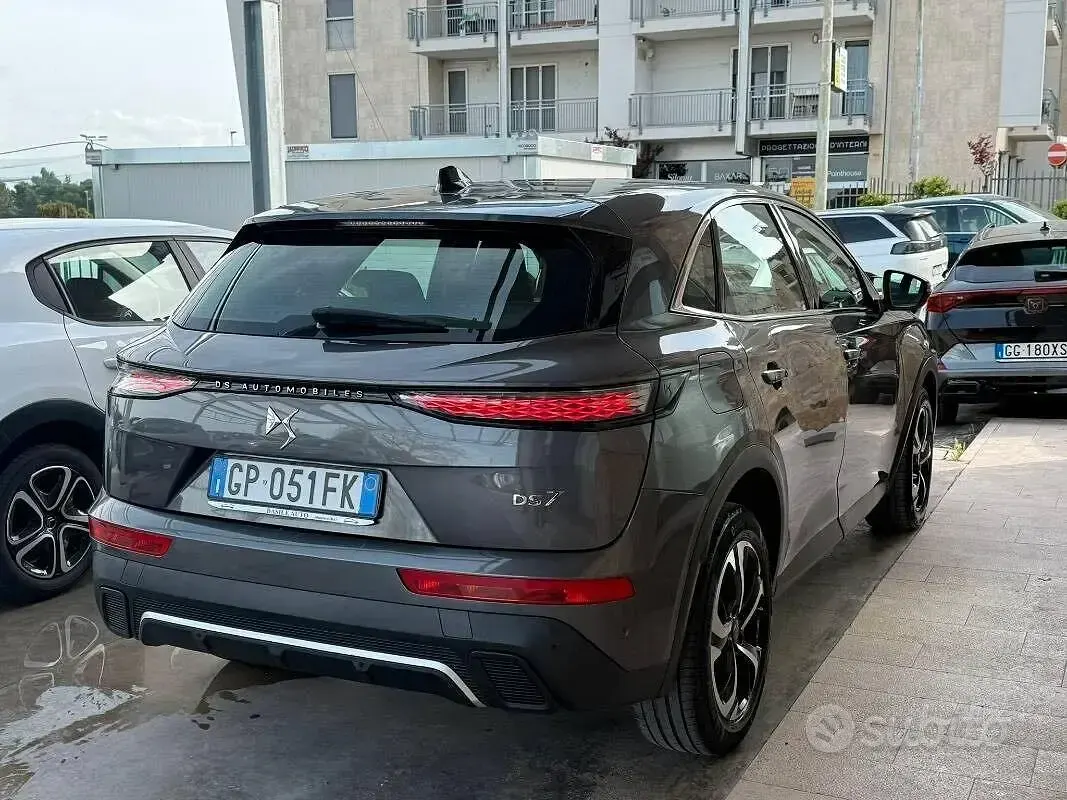Usata DS Automobiles DS7 Crossback Bastille 131 CV (96 kW) 2023 Grigio SUV