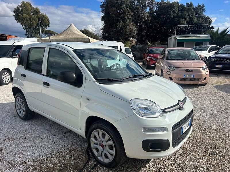 Usata Fiat Panda Pop 80 CV (58 kW) 2021 Bianco Utilitaria
