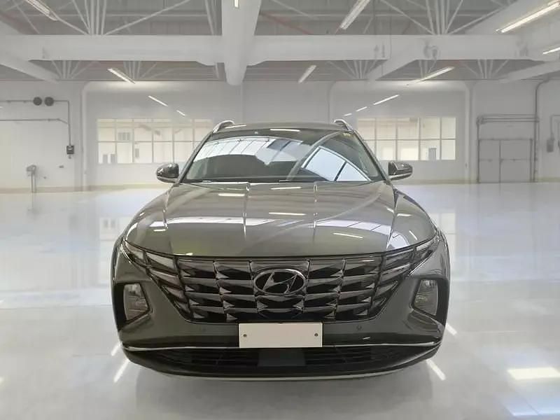 Usata Hyundai Tucson 179 CV (131 kW) 2022 Grigio SUV