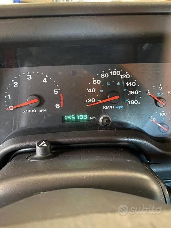 Usata Jeep Wrangler 118 CV (86 kW) 2003 Nessuno(met.) SUV