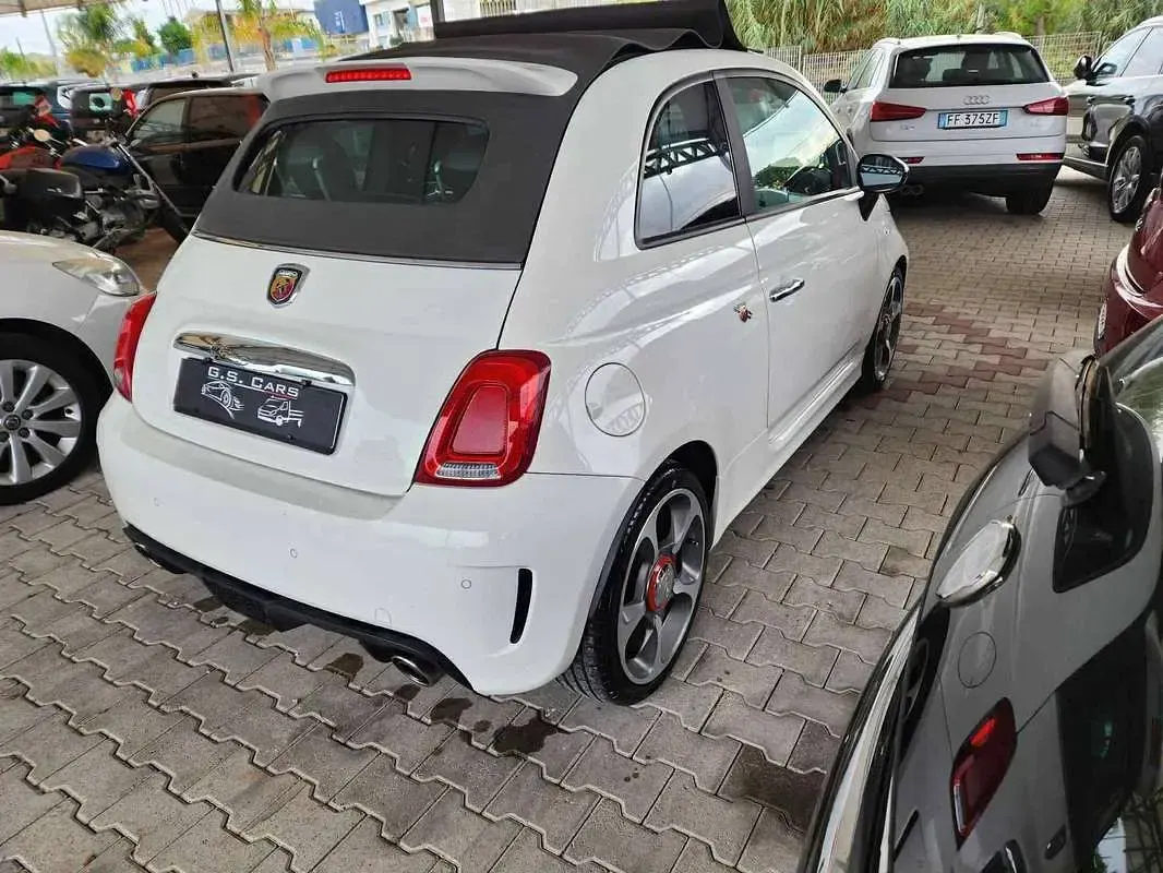 Usata Abarth 595C 140 CV (102 kW) 2012 Bianco Cabrio