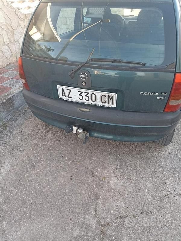 Occasion Opel Corsa 1998 Bleue Berline