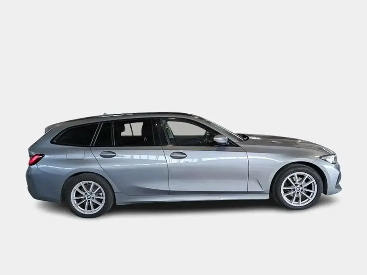 Usata BMW 316 122 CV (89 kW) 2023 Grigio Station wagon