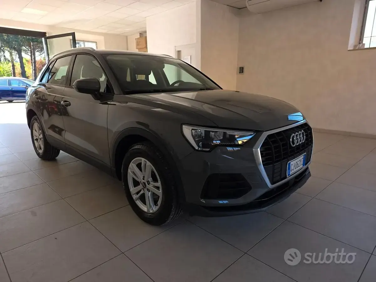 Usata Audi Q3 Advanced 150 CV (110 kW) 2022 Grigio SUV
