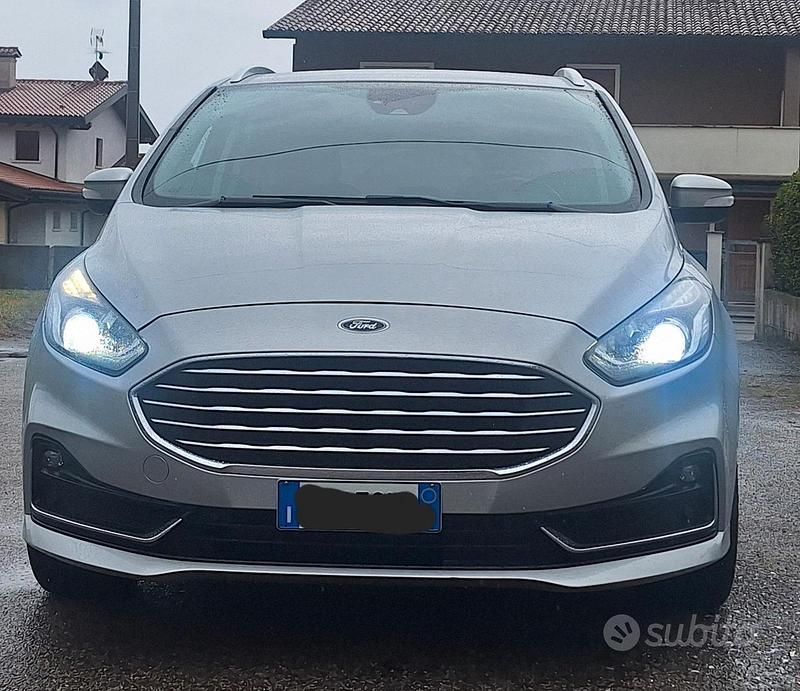 Usata Ford S-MAX S 150 CV (110 kW) 2019 Grigio Monovolume